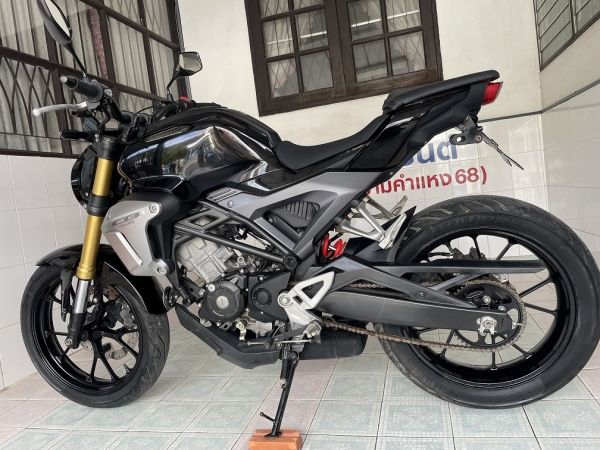 CB150R รถมือเดียว สมุดคู่มือครบ เจ้าของดูแลดี สภาพใสกริ๊บ ชุดสีสวย เครื่องเดิม เอกสารครบ ลองขับได้ วิ่ง9000 ปลายปี61 รูปที่ 6